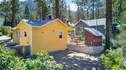Exterior - 1858 Thrush, Wrightwood, CA 92397 photo 17 of 17