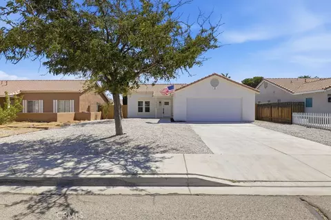 Exterior - 14633 Dana St, Adelanto, CA 92301 photo 3 of 7