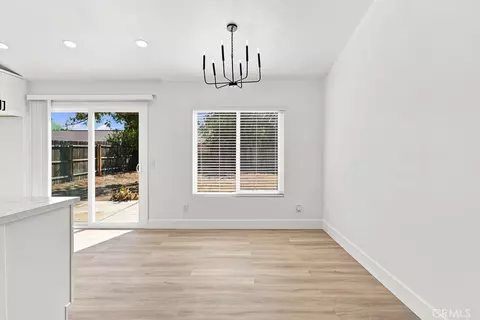 Dining - 14633 Dana St, Adelanto, CA 92301 photo 1 of 1