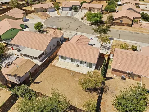 View/Area - 14633 Dana St, Adelanto, CA 92301 photo 2 of 3