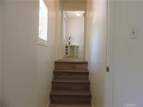 Entry Way - 657 Knoll, Crestline, CA 92325 photo 2 of 2