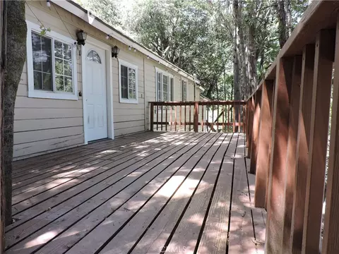 Exterior - 657 Knoll, Crestline, CA 92325 photo 12 of 26
