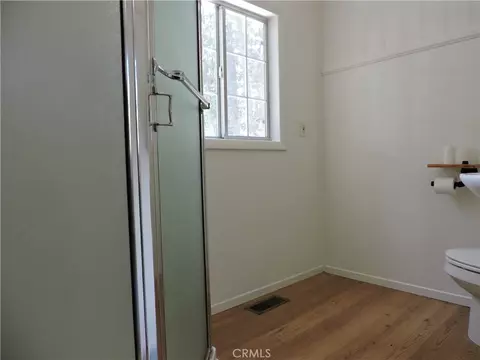 Bath - 657 Knoll, Crestline, CA 92325 photo 1 of 3