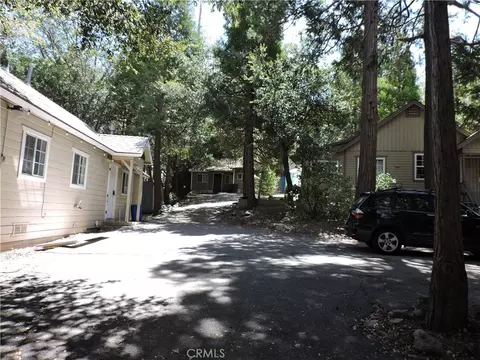 Exterior - 657 Knoll, Crestline, CA 92325 photo 6 of 26