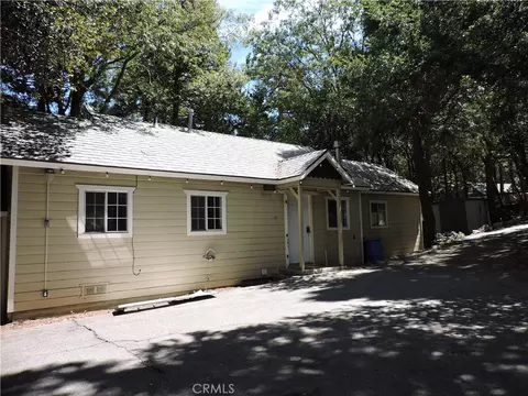 Exterior - 657 Knoll, Crestline, CA 92325 photo 4 of 26