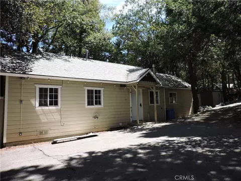 Exterior - 657 Knoll, Crestline, CA 92325 photo 4 of 28