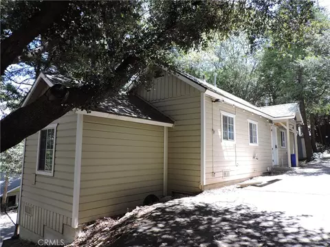 Exterior - 657 Knoll, Crestline, CA 92325 photo 5 of 26