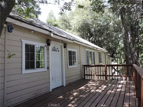Exterior - 657 Knoll, Crestline, CA 92325 photo 9 of 26