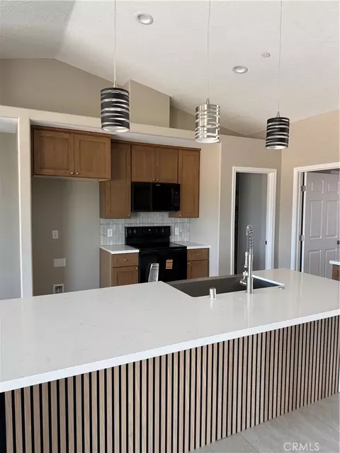 Kitchen - 10955 E Ave, Hesperia, CA 92345 photo 2 of 2