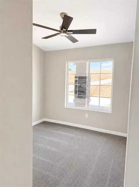 Bedroom - 10955 E Ave, Hesperia, CA 92345 photo 4 of 4