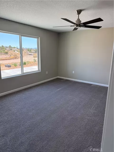 Bedroom - 10955 E Ave, Hesperia, CA 92345 photo 1 of 4