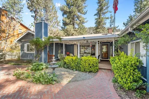 Exterior - 1902 Virginia, Wrightwood, CA 92397 photo 1 of 7