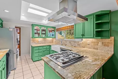 Kitchen - 1902 Virginia, Wrightwood, CA 92397 photo 2 of 4