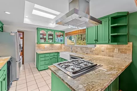 Kitchen - 1902 Virginia, Wrightwood, CA 92397 photo 2 of 4