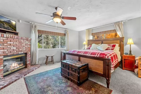 Bedroom - 1902 Virginia, Wrightwood, CA 92397 photo 2 of 4