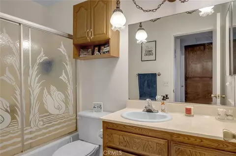 Bath - 8150 Minstead, Hesperia, CA 92345 photo 1 of 2