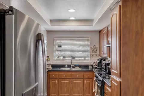 Kitchen - 8150 Minstead, Hesperia, CA 92345 photo 4 of 4
