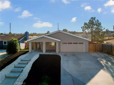 Exterior - 960 Purple Sage Ct, Barstow, CA 92311 photo 2 of 4