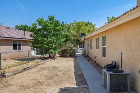 Exterior - 14952 Rivers Edge, Helendale, CA 92342 photo 1 of 4