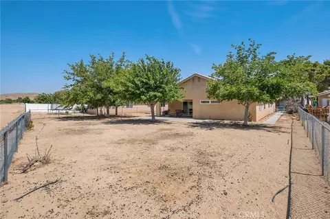 Exterior - 14952 Rivers Edge, Helendale, CA 92342 photo 2 of 4