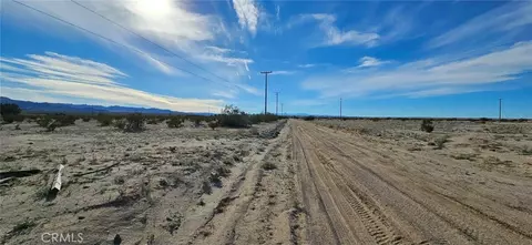 800 Mesa Dr, Twentynine Palms, CA 92277