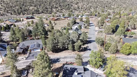 47080 Sky Vw, Big Bear City, CA 92314