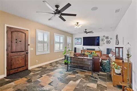 Entry Way - 6757 Serrano, Hesperia, CA 92345 photo 3 of 6
