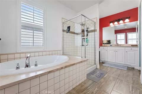 Bath - 6757 Serrano, Hesperia, CA 92345 photo 3 of 7