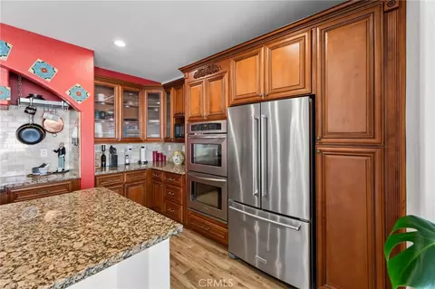 Kitchen - 6757 Serrano, Hesperia, CA 92345 photo 7 of 8
