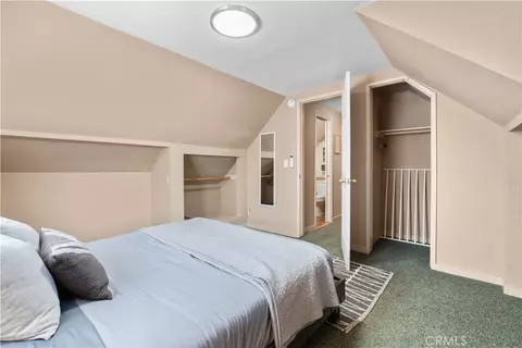 Bedroom - 1869 Outer Hwy 2 S, Wrightwood, CA 92397 photo 6 of 7