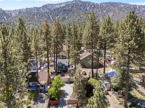 View/Area - 1869 Outer Hwy 2 S, Wrightwood, CA 92397 photo 1 of 3
