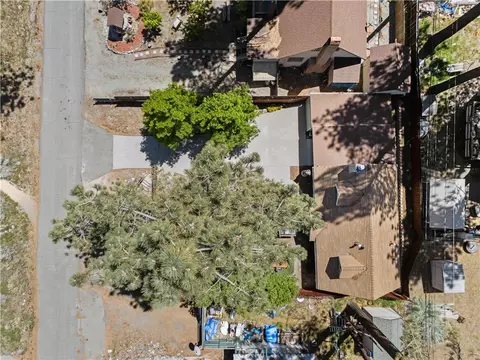 View/Area - 1869 Outer Hwy 2 S, Wrightwood, CA 92397 photo 3 of 3