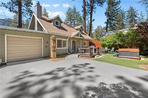 Exterior - 1869 Outer Hwy 2 S, Wrightwood, CA 92397 photo 7 of 7