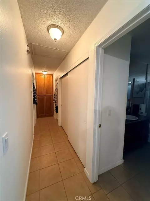8283 Langdon, Hesperia, CA 92345 photo 6