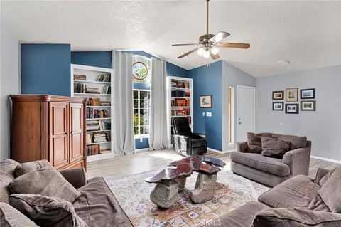 Living - 8951 Avocado, Hesperia, CA 92345 photo 2 of 5