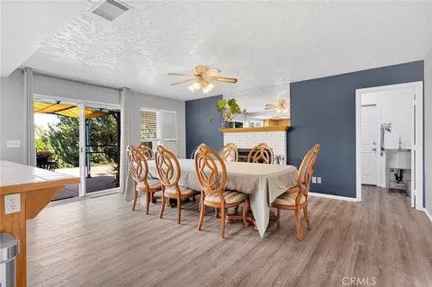 Dining - 8951 Avocado, Hesperia, CA 92345 photo 5 of 6