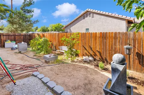 Exterior - 8951 Avocado, Hesperia, CA 92345 photo 8 of 16