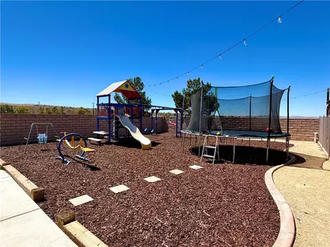 Exterior - 34828 E, Barstow, CA 92311 photo 9 of 16