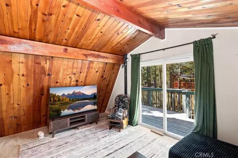 Other - 550 Pine Ln, Sugarloaf, CA 92386 photo 3 of 8