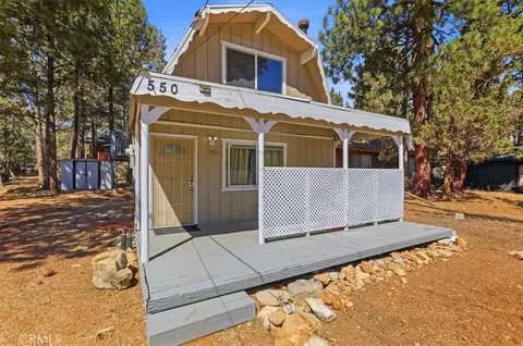 Exterior - 550 Pine Ln, Sugarloaf, CA 92386 photo 1 of 3