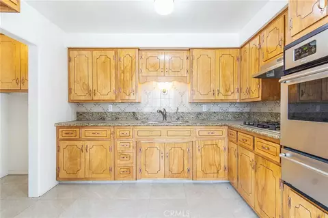 Kitchen - 1111 Taos, Barstow, CA 92311 photo 1 of 4
