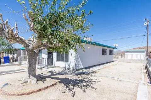 Exterior - 1111 Taos, Barstow, CA 92311 photo 2 of 9