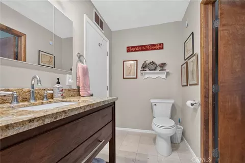 Bath - 1902 Virginia, Wrightwood, CA 92397 photo 3 of 6