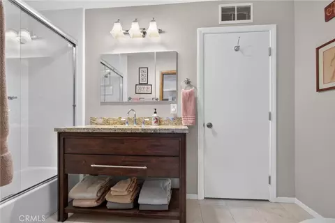 Bath - 1902 Virginia, Wrightwood, CA 92397 photo 1 of 6