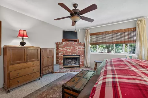 Bedroom - 1902 Virginia, Wrightwood, CA 92397 photo 5 of 11
