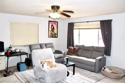 Living - 951 Chateau Way, Barstow, CA 92311 photo 2 of 3