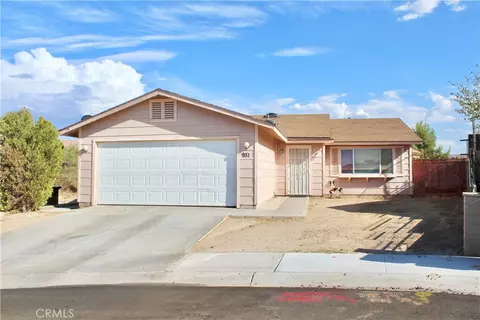 Exterior - 951 Chateau Way, Barstow, CA 92311 photo 2 of 6
