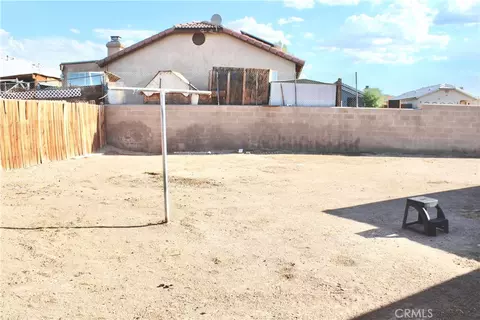 Exterior - 951 Chateau Way, Barstow, CA 92311 photo 6 of 6