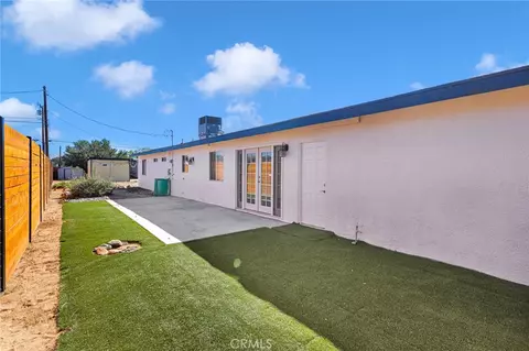 Exterior - 13861 Osage, Apple Valley, CA 92307 photo 7 of 17