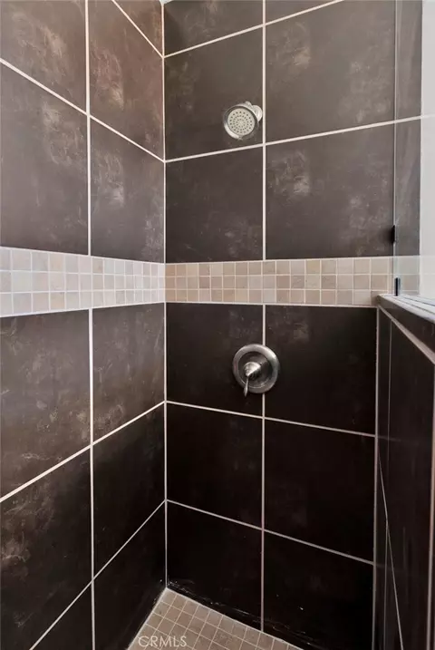 Bath - 13861 Osage, Apple Valley, CA 92307 photo 6 of 6